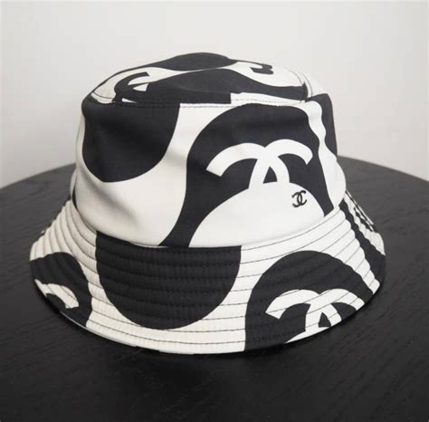 women Chanel bucket hat